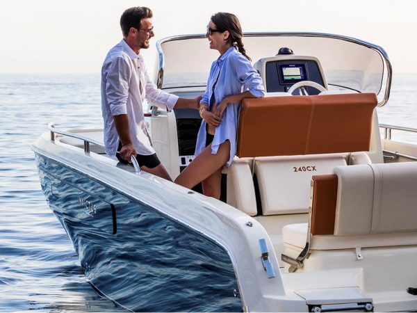 Invictus 240 CX - Imagen 3