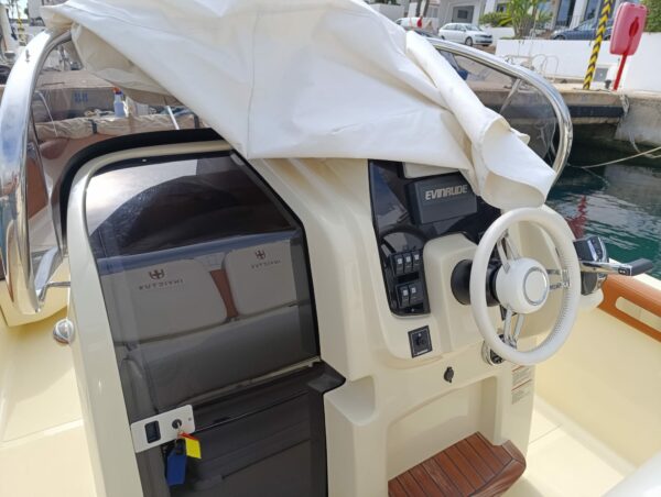 INVICTUS 240 FX OCASION - Imagen 3